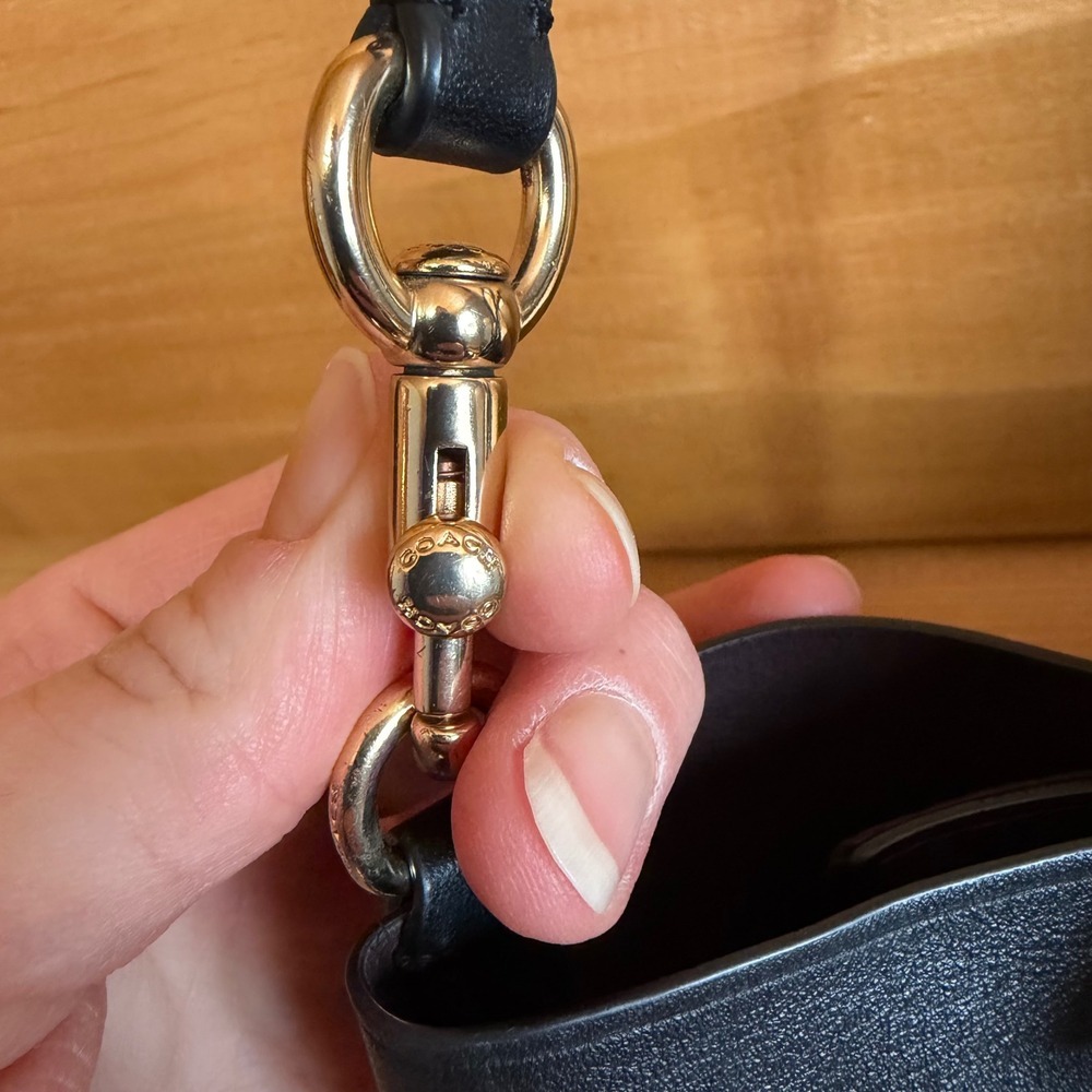 COACH 78217 Central‎ Shopper Tote Tote Bag Black Leather Brass Hardware Purse - Picture 12 of 16